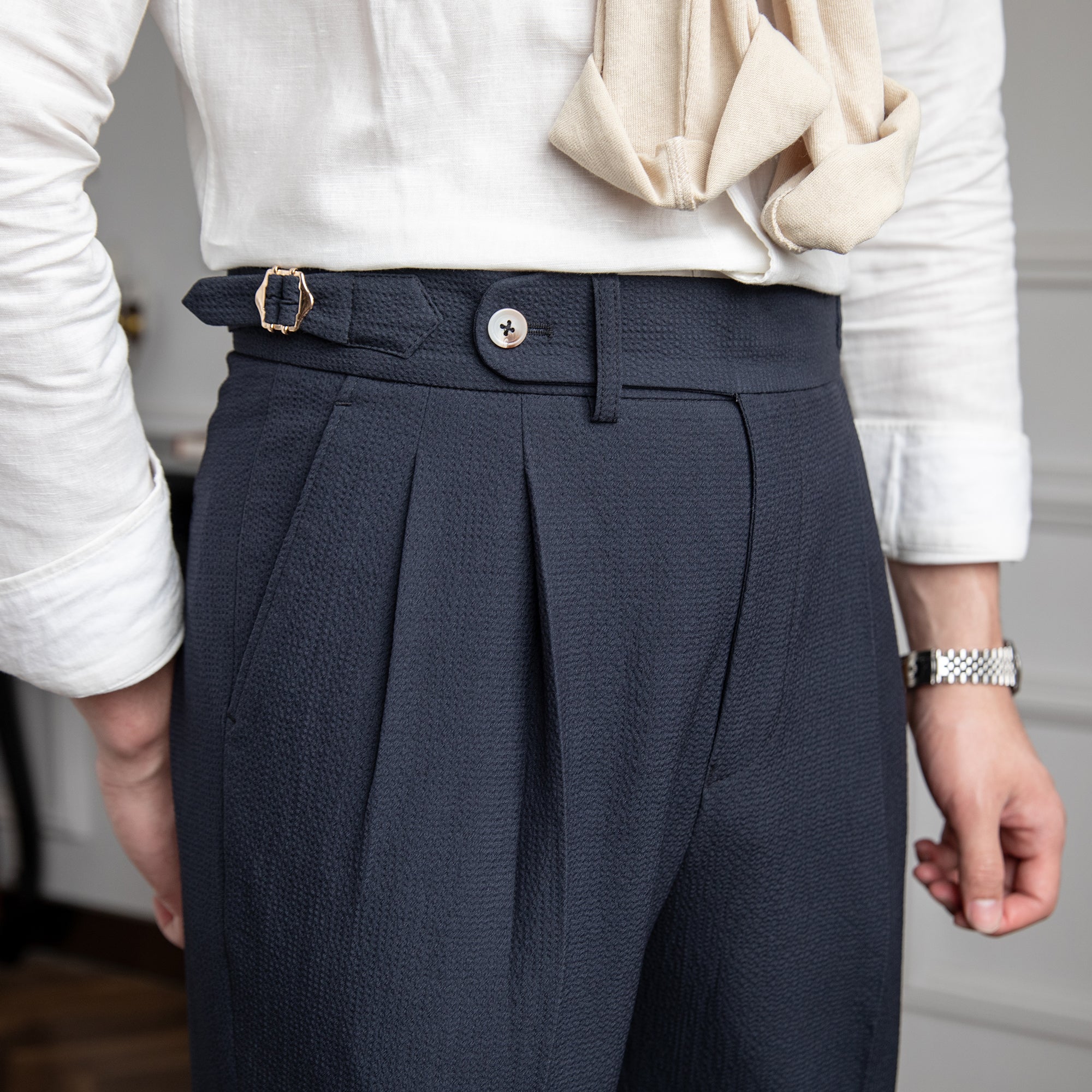 Liam | Vintage High Waist Hose