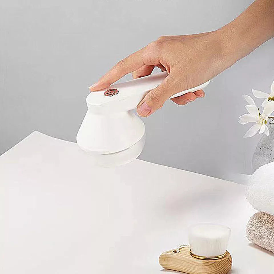 LuxeFabric | Wiederaufladbarer elektrischer Fusselentferner für Kleidung und Textilpflege