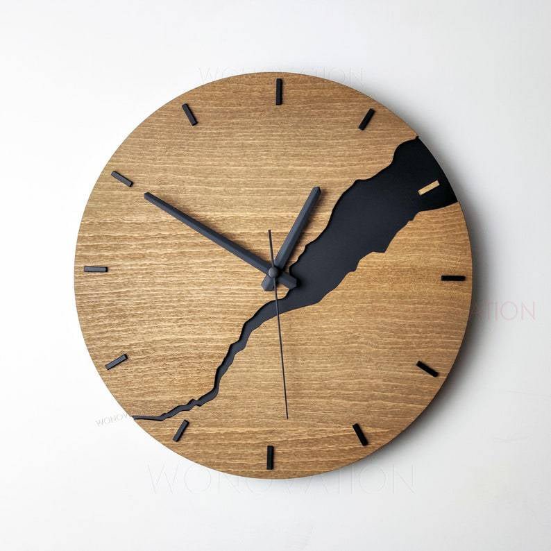 Luxuriöse Wanduhr  – Nuvoro