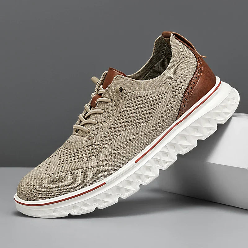 Herren Sneaker mit dicker Sohle und Schnürsenkel