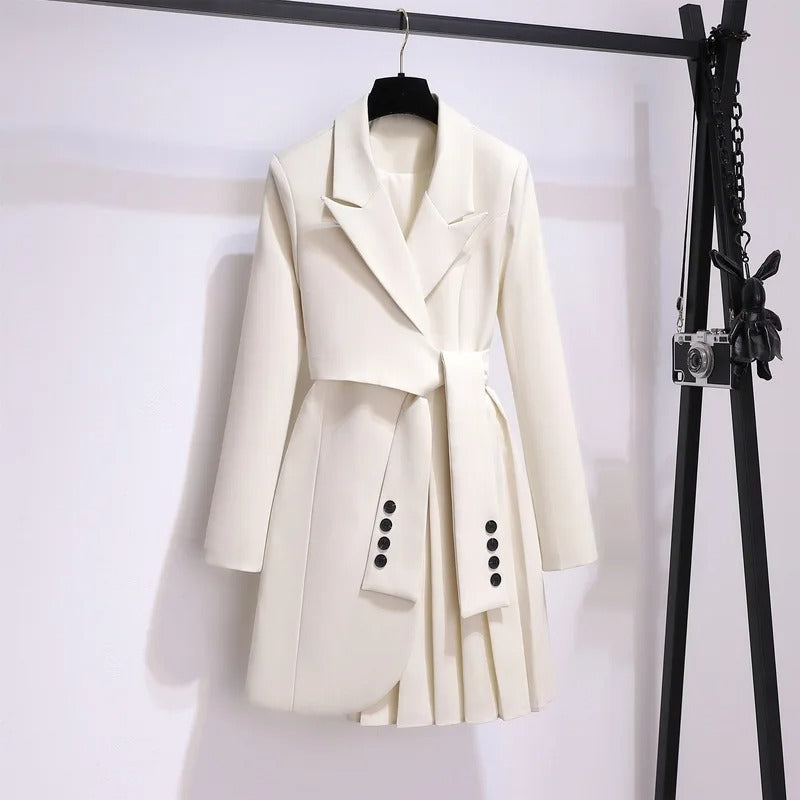 Mantel Damen | Elegant & Feminin mit Bindegürtel
