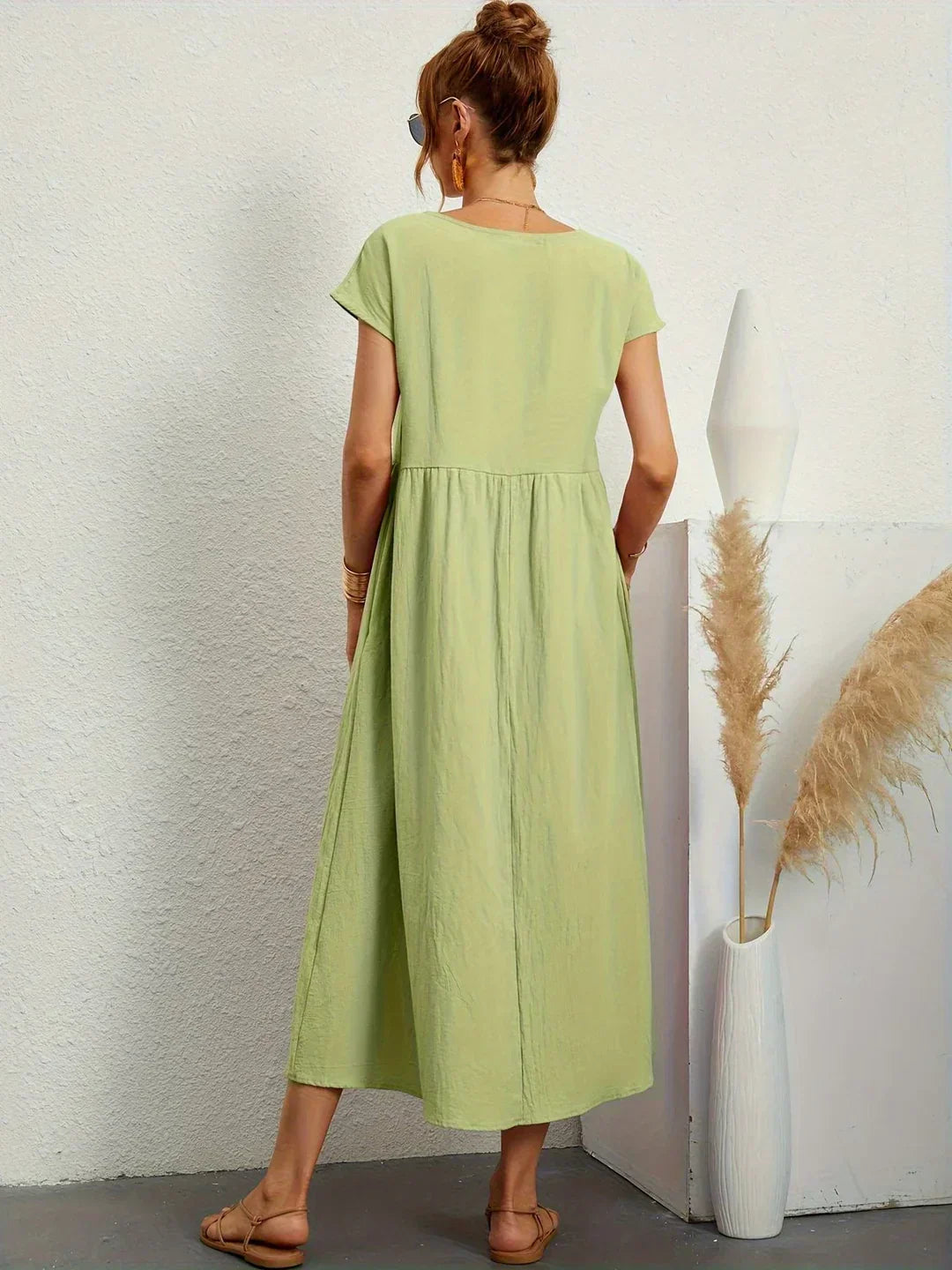 HEIKE™ – FLIESSENDES MIDIKLEID VON ZEITLOSER ELEGANZ