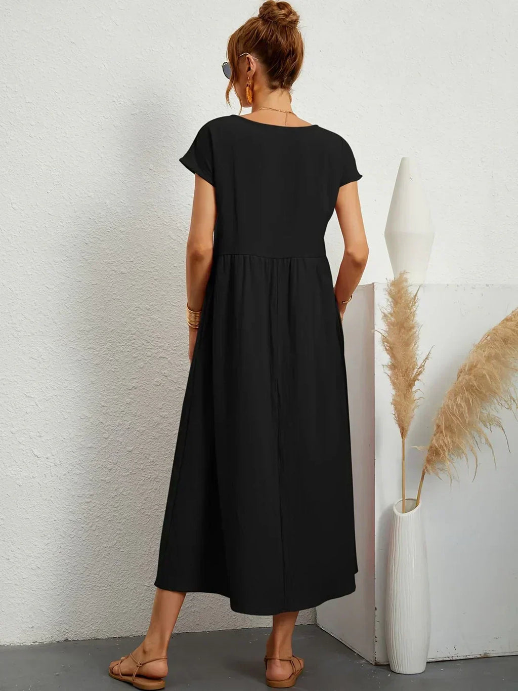 HEIKE™ – FLIESSENDES MIDIKLEID VON ZEITLOSER ELEGANZ