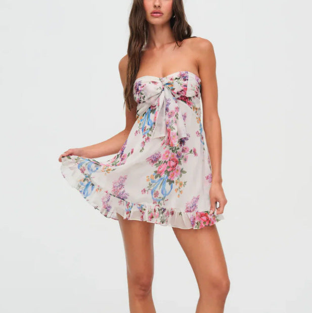 Mini Kleid Damen | Trägerloses Design & Frontschleife mit Volantsaum