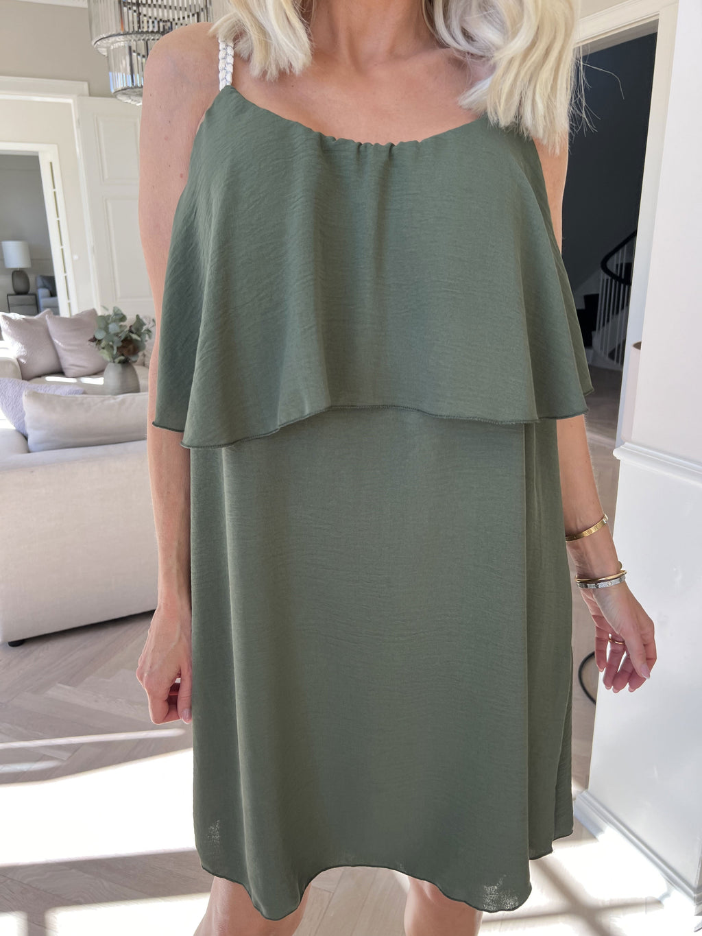 Mini Kleid Damen | Volant-Layer & Femininer Sommercut