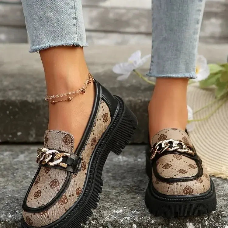 Mokassins Damen | Plateau & Goldkette Statement