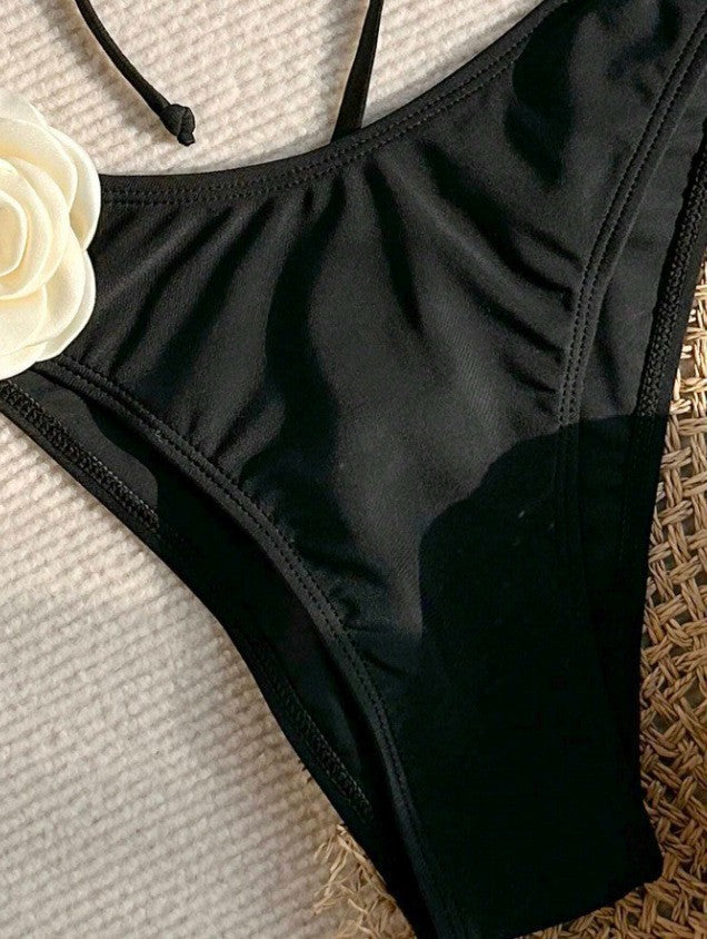 Damen Bikini mit dekorativen Blumenakzenten und modischem Schnitt Drune