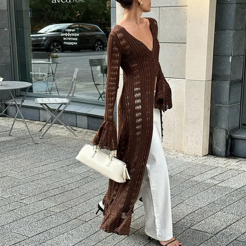 Damen Strickmaxikleid mit nostalgischem Lochmuster und elegantem V-Ausschnitt Drune