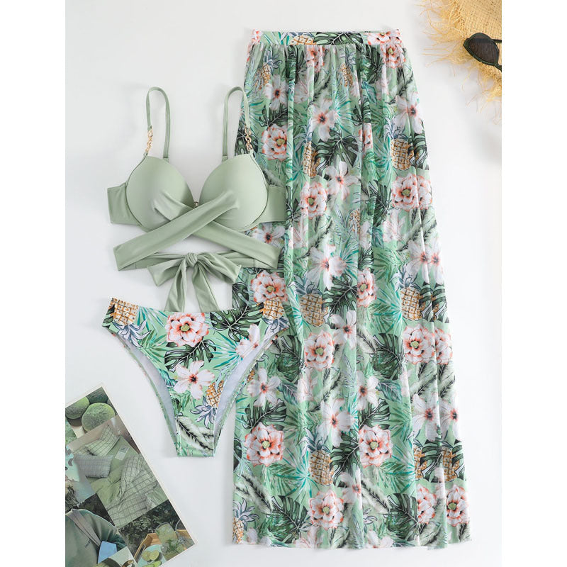 Damen Bikini-Set mit floralem Wickelrock und modischem Oberteil Drune