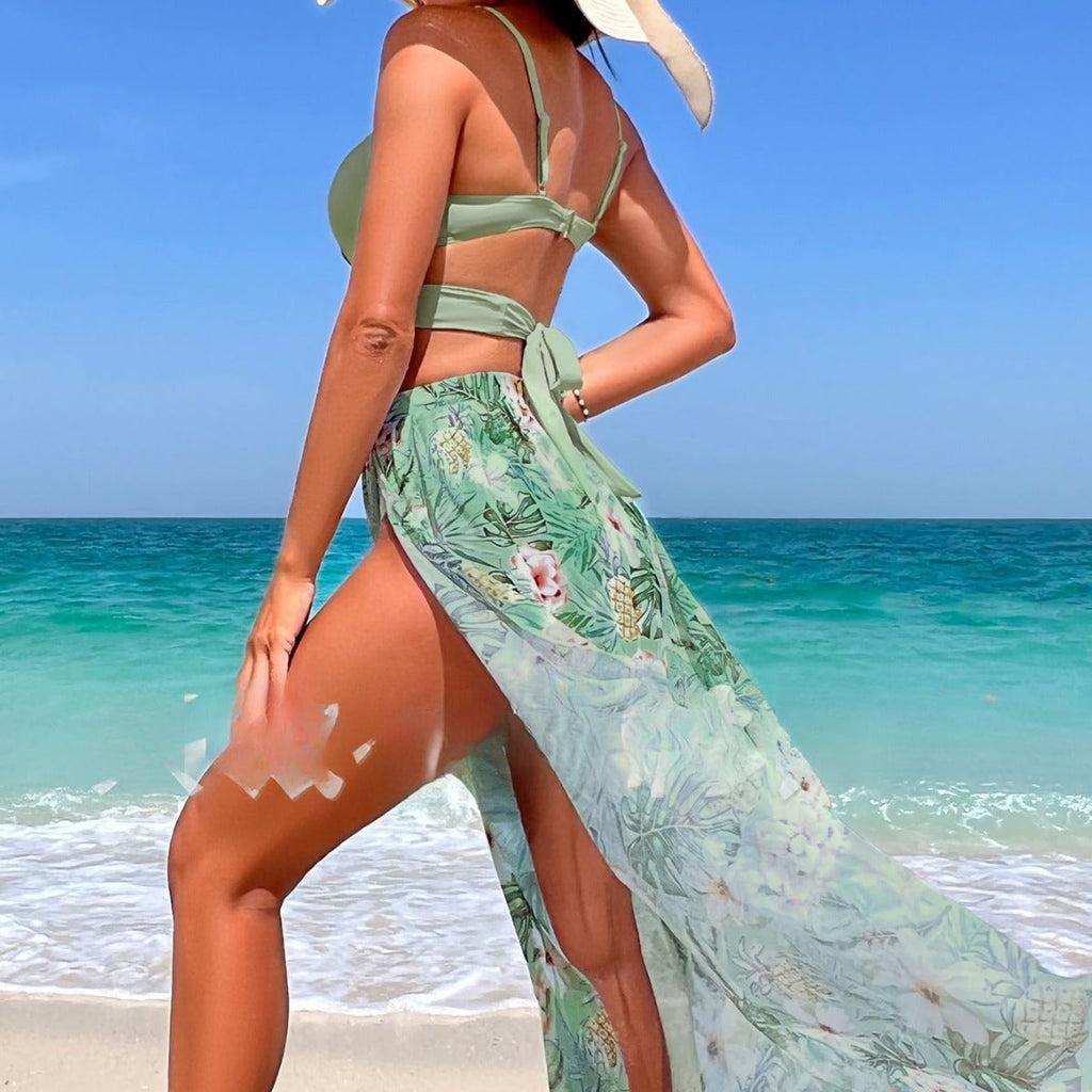 Damen Bikini-Set mit floralem Wickelrock und modischem Oberteil Drune