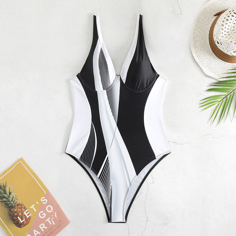 Damen Einteiler Badeanzug mit modernem Schnitt und grafischem Design Drune