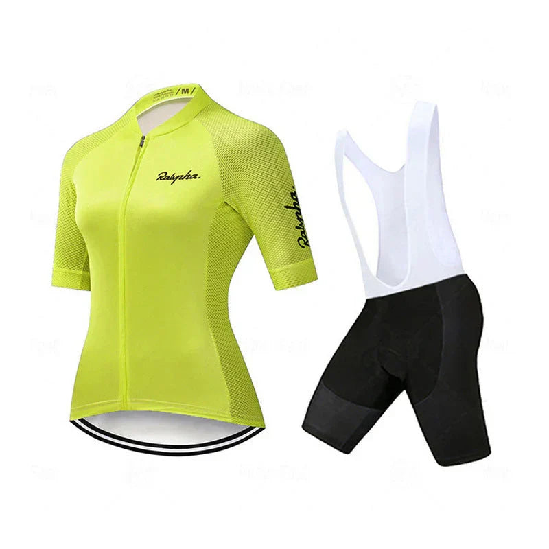 Rapha | Professionelles Fahrradoutfit für Frauen – Premium Komfort