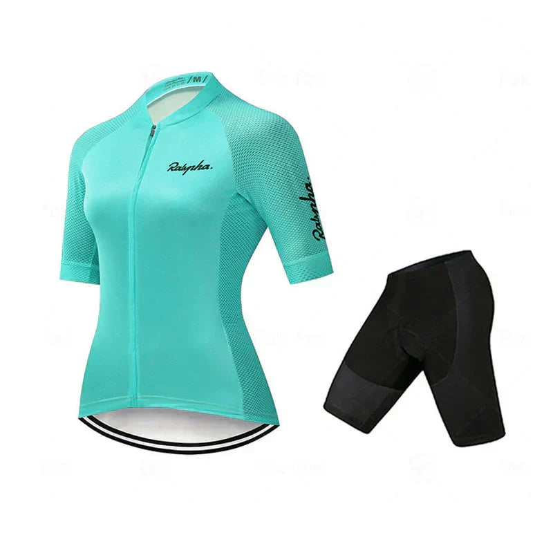 Rapha | Professionelles Fahrradoutfit für Frauen – Premium Komfort