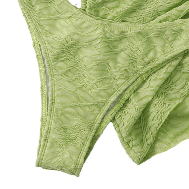 Damen Bandeau-Bikini mit Rüschendetails und elastischem Wickelrock Drune