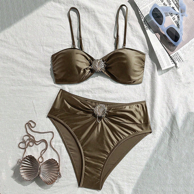 Damen Bandeau-Bikini mit elegantem Muschel-Detail und hohem Beinausschnitt Drune