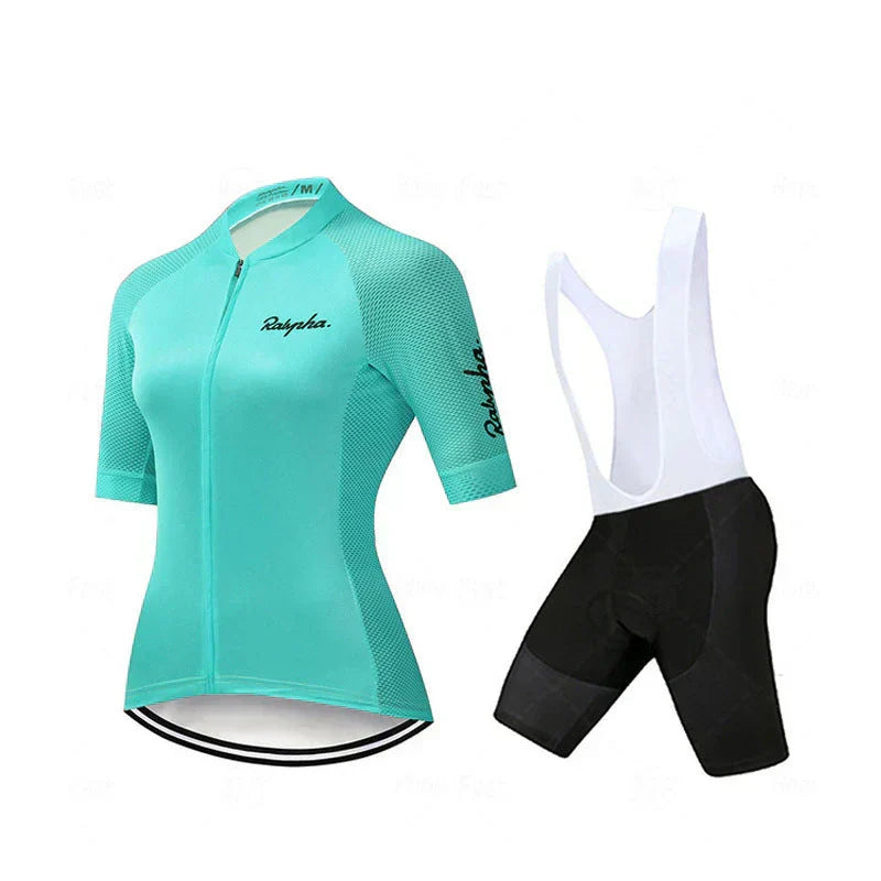 Rapha | Professionelles Fahrradoutfit für Frauen – Premium Komfort