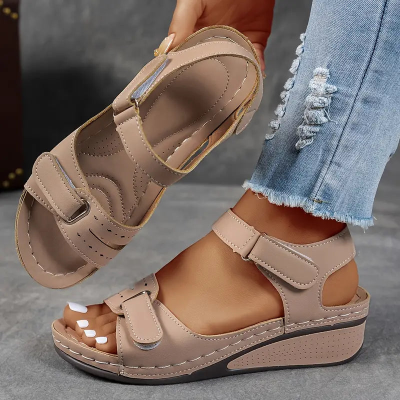 Orthopädische Keilsandalen für Damen – Bequem und Elegant für den Sommer