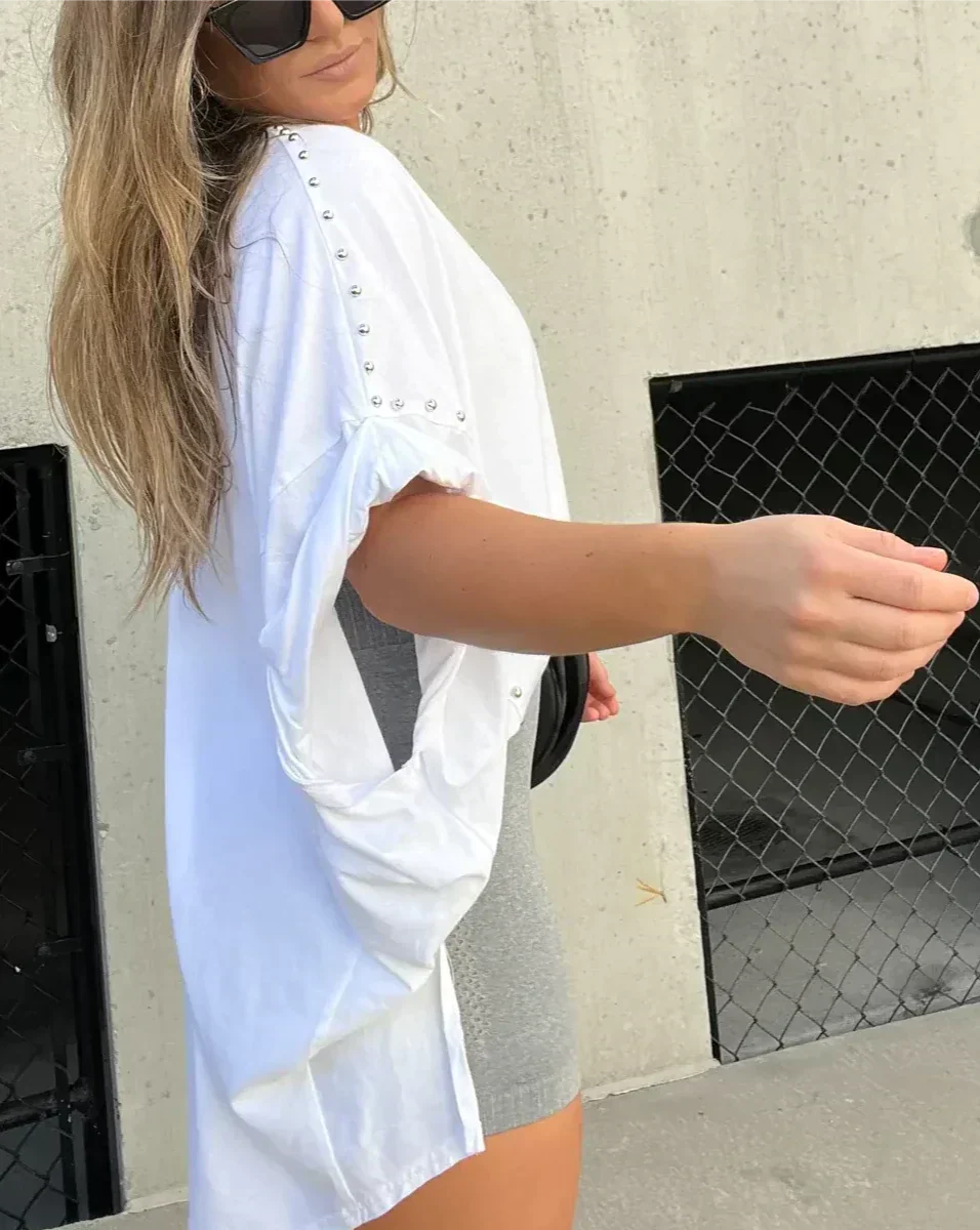 Oversized T Shirt Damen | Nieten-Detail & Edgy Style