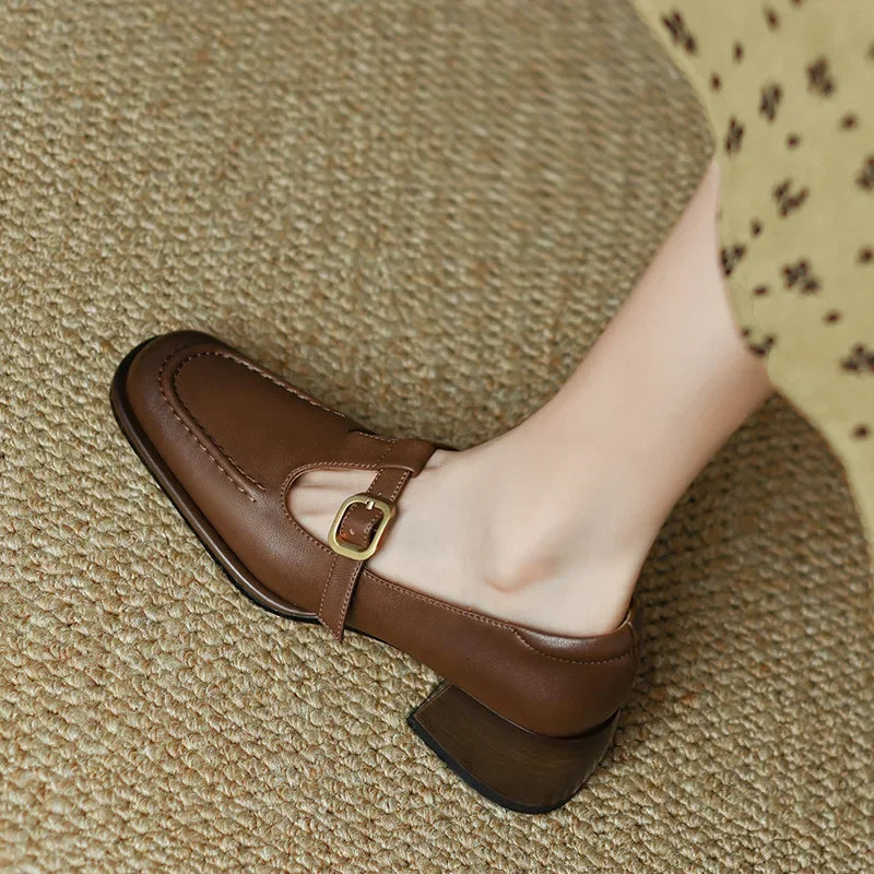 Lenne – T-Band-Schuhe mit Vintage-Eleganz