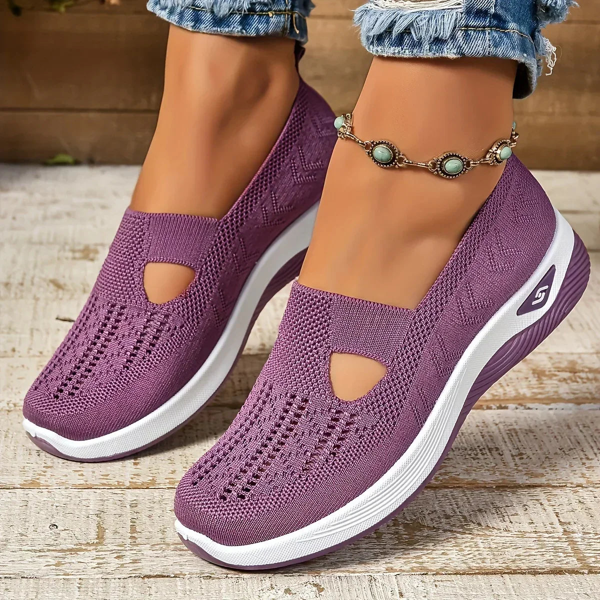 Madelline - Damen Slipper mit Keilabsatz