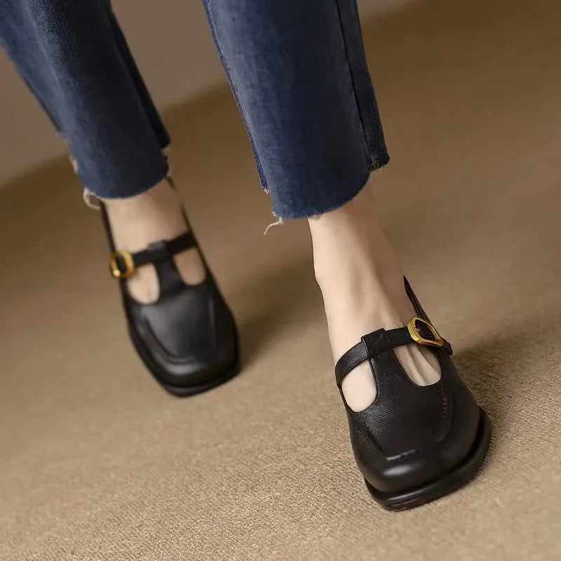 Lenne – T-Band-Schuhe mit Vintage-Eleganz