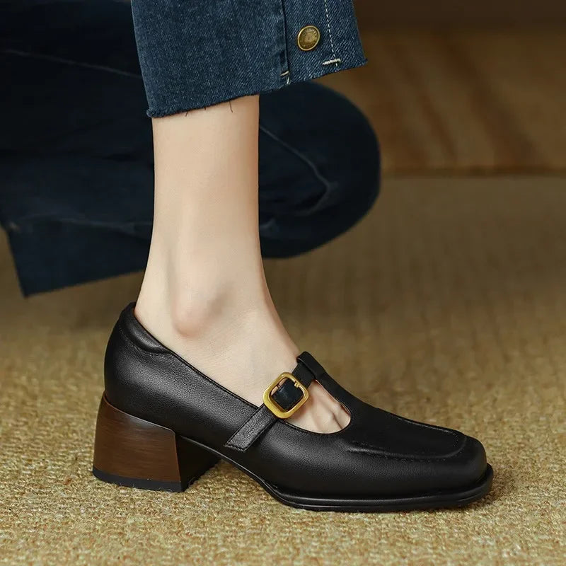 Lenne – T-Band-Schuhe mit Vintage-Eleganz
