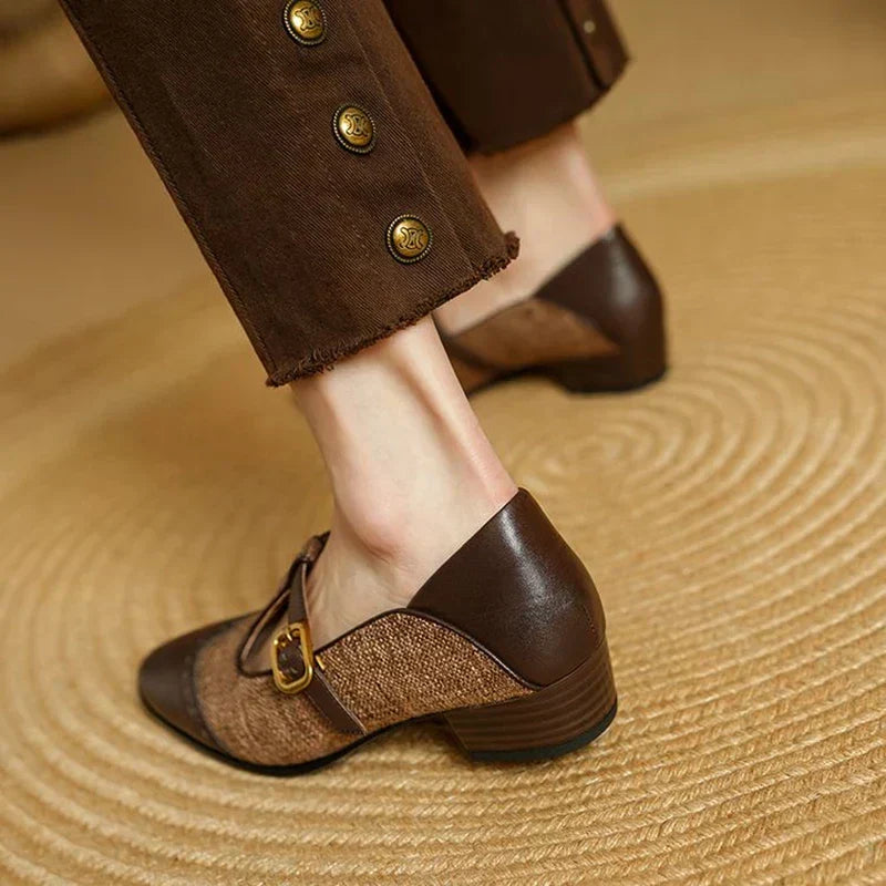 Diny – Vintage-Lederschuhe mit Schnalle