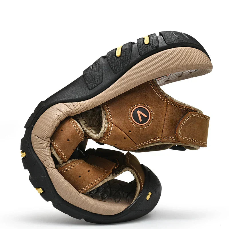 Liam - Geschlossene Trekking-Sandalen