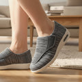 Komfort-Slipper mit gepolsterter Sohle und leichtem Einstieg in bequemer Weite