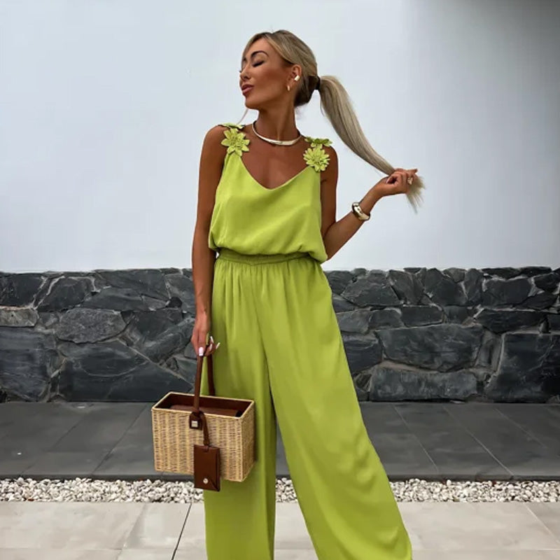 Sommer Jumpsuit Damen | V-Ausschnitt & Blumen-Applikation