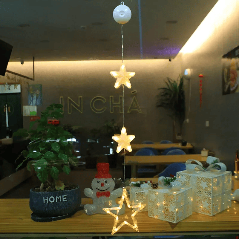 SparkleLights | LED-Lampe in Schneeflocken- und Sternform für die Weihnachtsdekoration