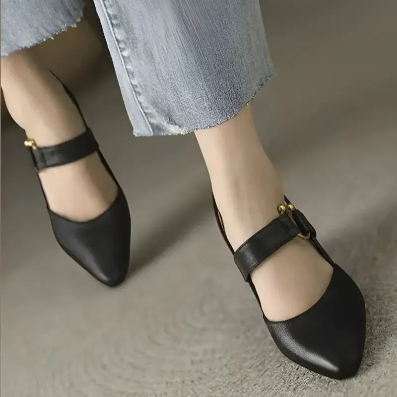 Stilettos Damen | Slingback & Goldring-Detail