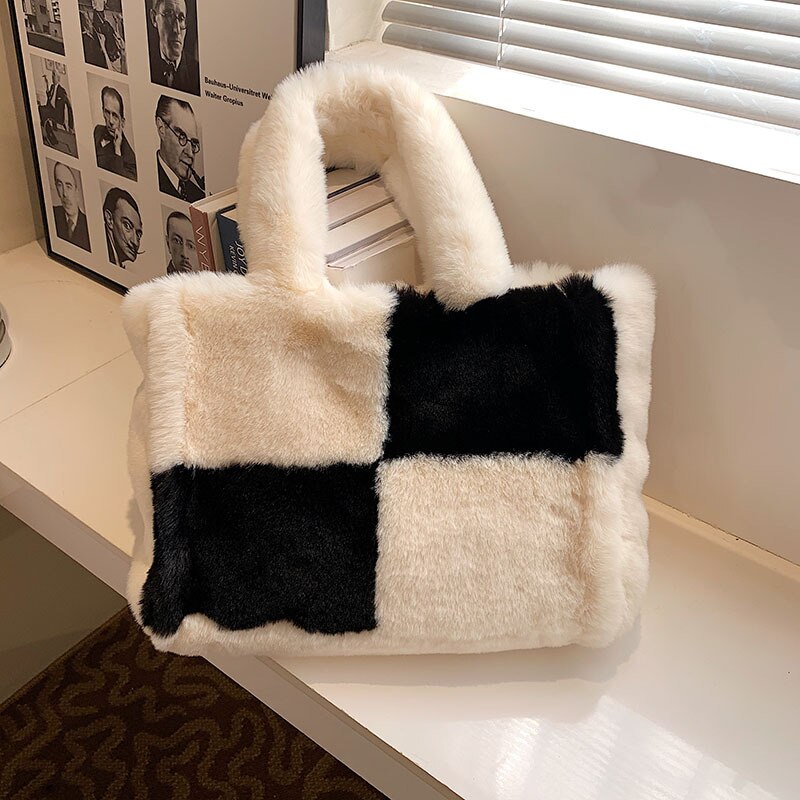 Stilvolle Plüschhandtasche für Damen – vielseitiger Stauraum – Winteraccessoire