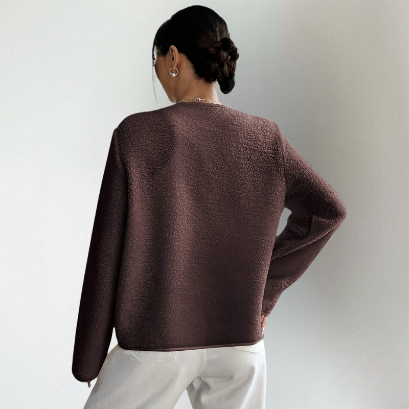 Strickjacke Damen | Kragenlos & Zierknöpfe mit Taschen
