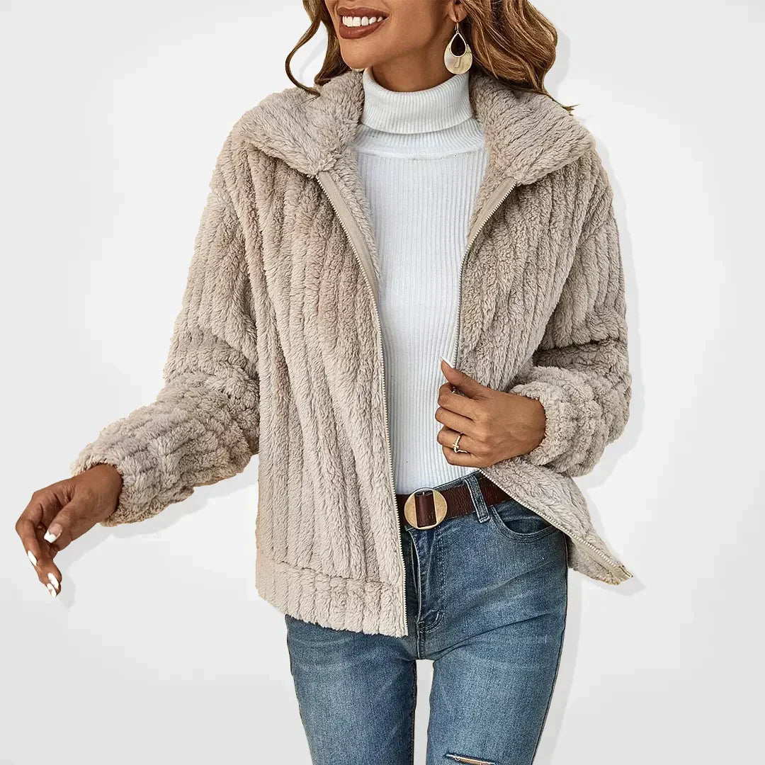 Strickjacke Damen | Kuschelweich & Zipper mit Reverskragen