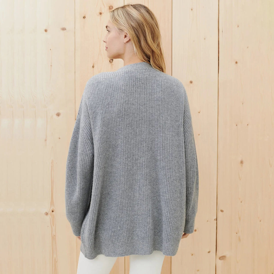 Strickjacke Damen | Oversized & V-Ausschnitt