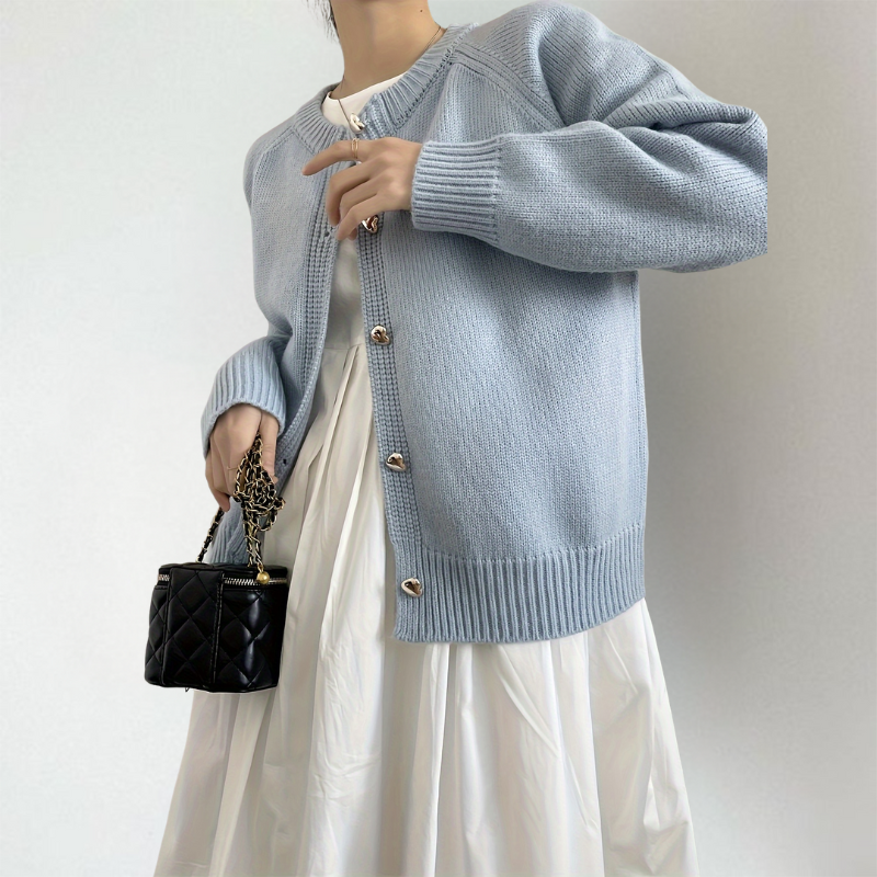 Strickjacke Damen | Rundhals & Knopfleiste für einen femininen Layering-Look