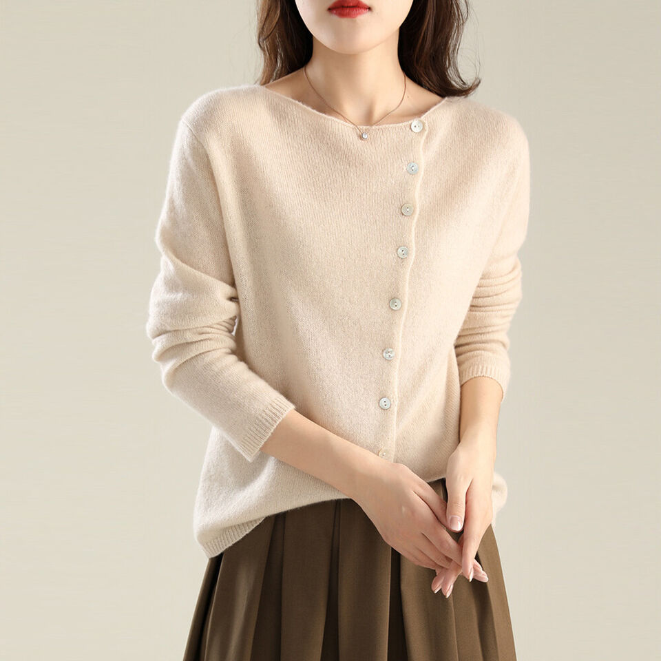 Strickjacke Damen | Schmeichelnde Silhouette & feine Knöpfe