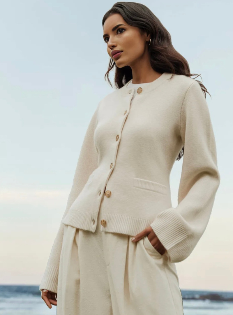 Strickjacke Damen | Tailliert & Zeitlos