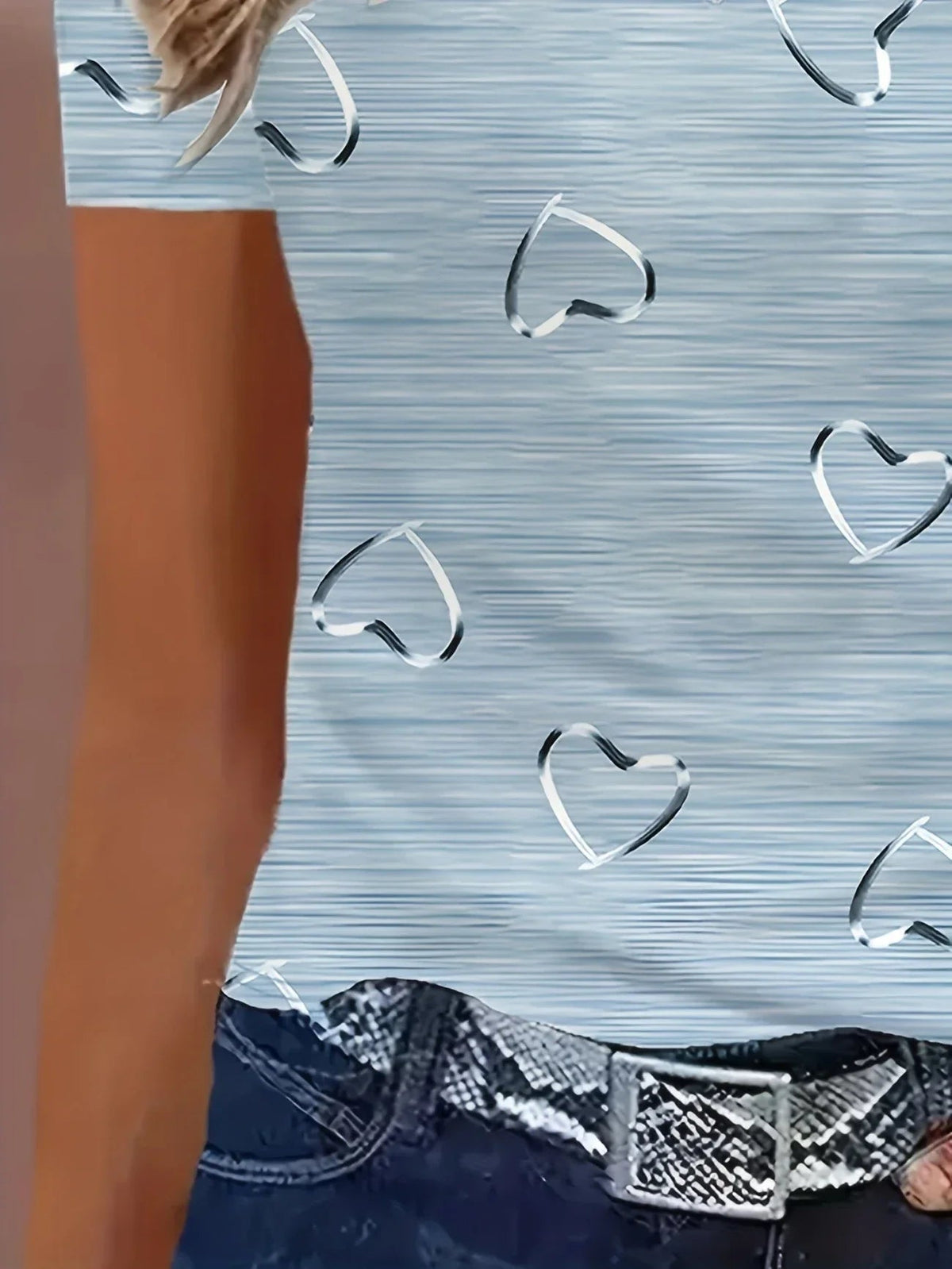 Top Damen | Herzprint & V-Ausschnitt