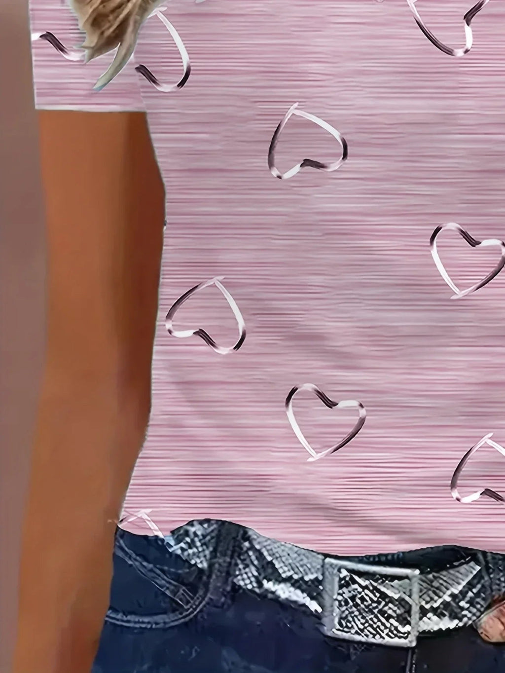Top Damen | Herzprint & V-Ausschnitt