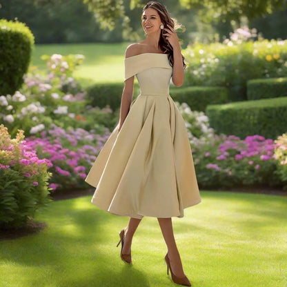 Trägerloses Midi-Kleid für Frauen – Elegantes Sommerkleid mit fließender Passform