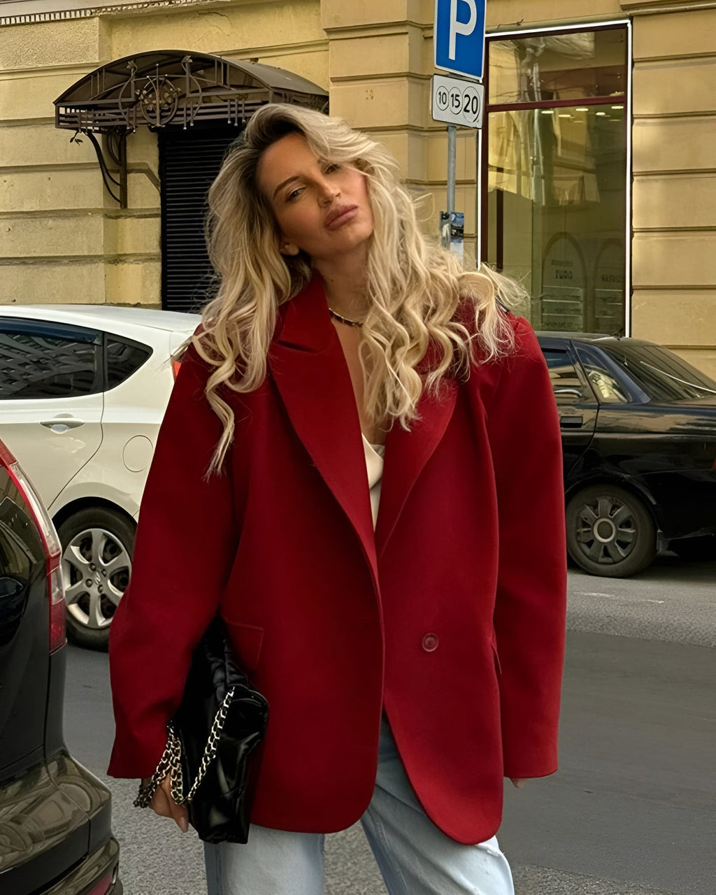 ÜBERGROSSER LANGÄRMELIGER BLAZER