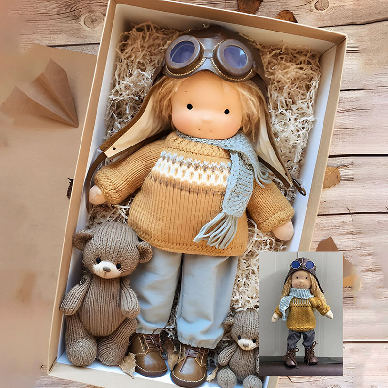 Waldora | Hochwertige, handgefertigte Waldorfpuppe für kreatives Lernen und Spielen