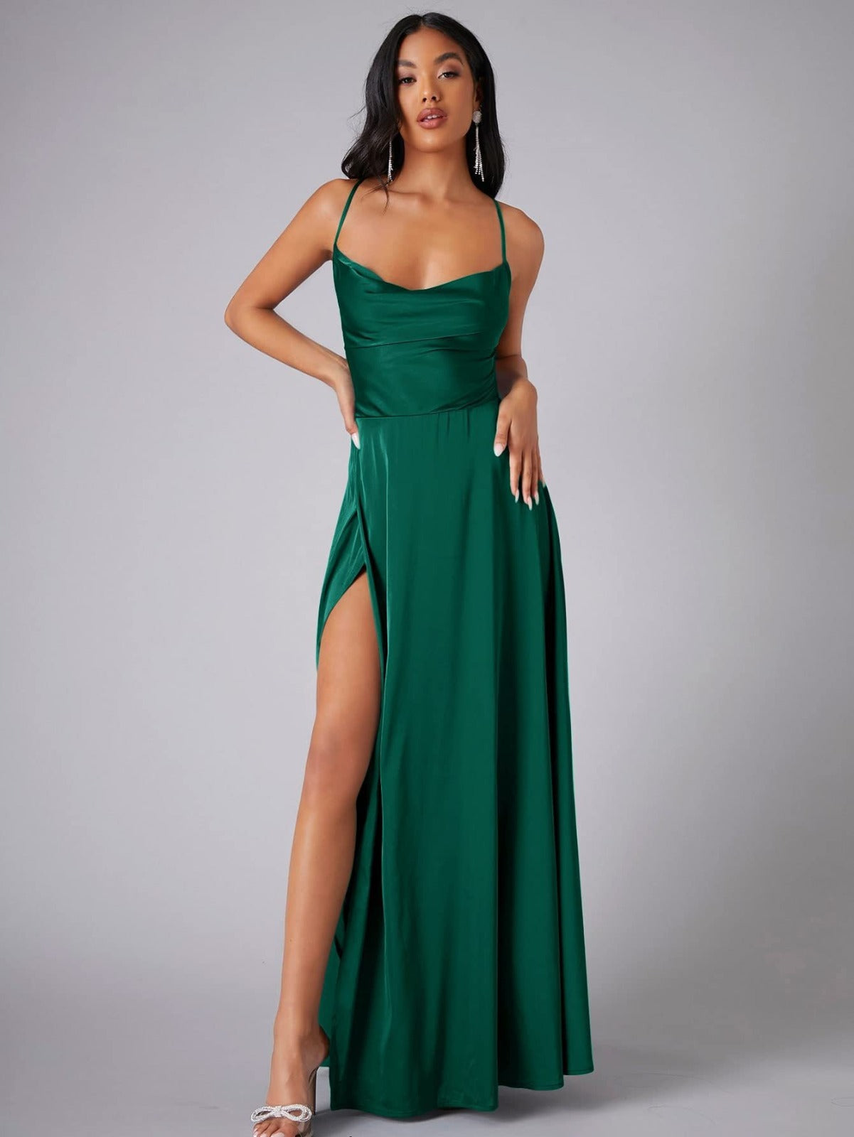 Elegantes Maxikleid für Damen – Sommerliches Kleid mit Schlitz für besondere Anlässe
