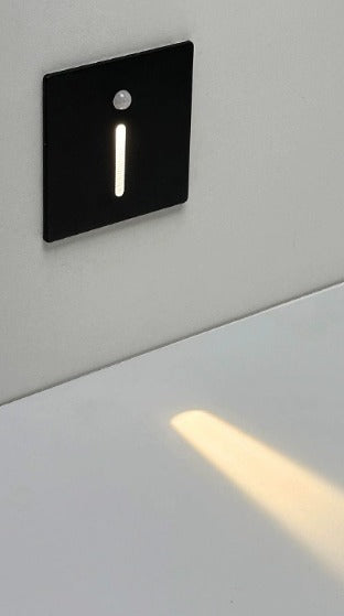LED-Treppenleuchte mit Bewegungsmelder für den Innenbereich