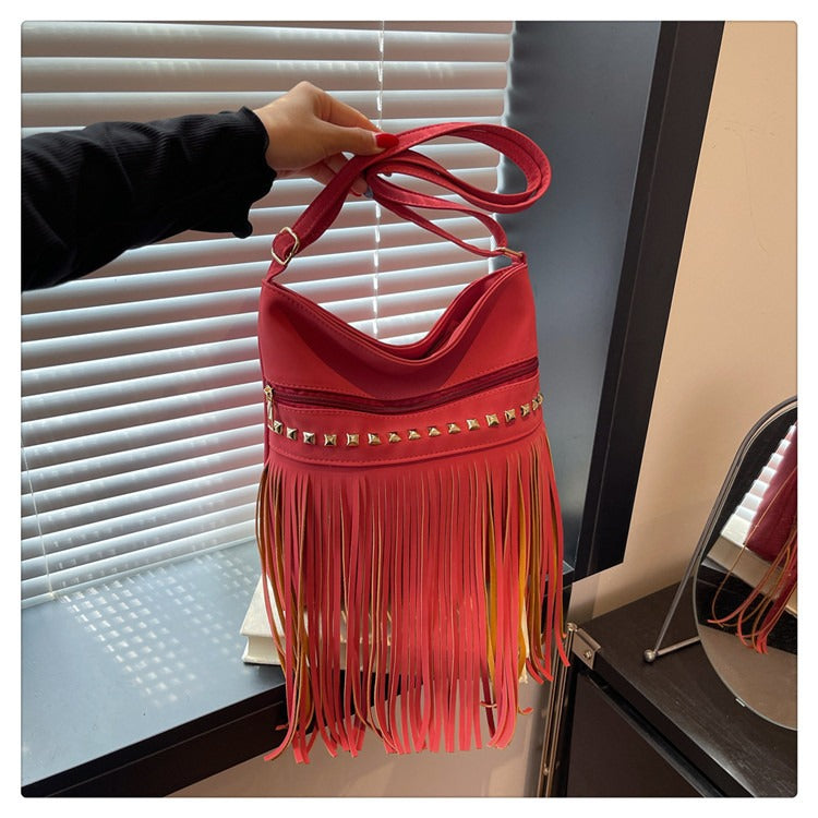 Vintage-Schultertasche mit Fransen für Damen im Retro-Boho-Stil