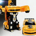 2-in-1 RC-Transformationsroboterauto – Ferngesteuertes Fahrzeug mit LED-Leuchten, Musik und Ein-Knopf-Transformation