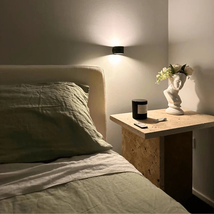 Wiederaufladbare LED-Wandleuchte