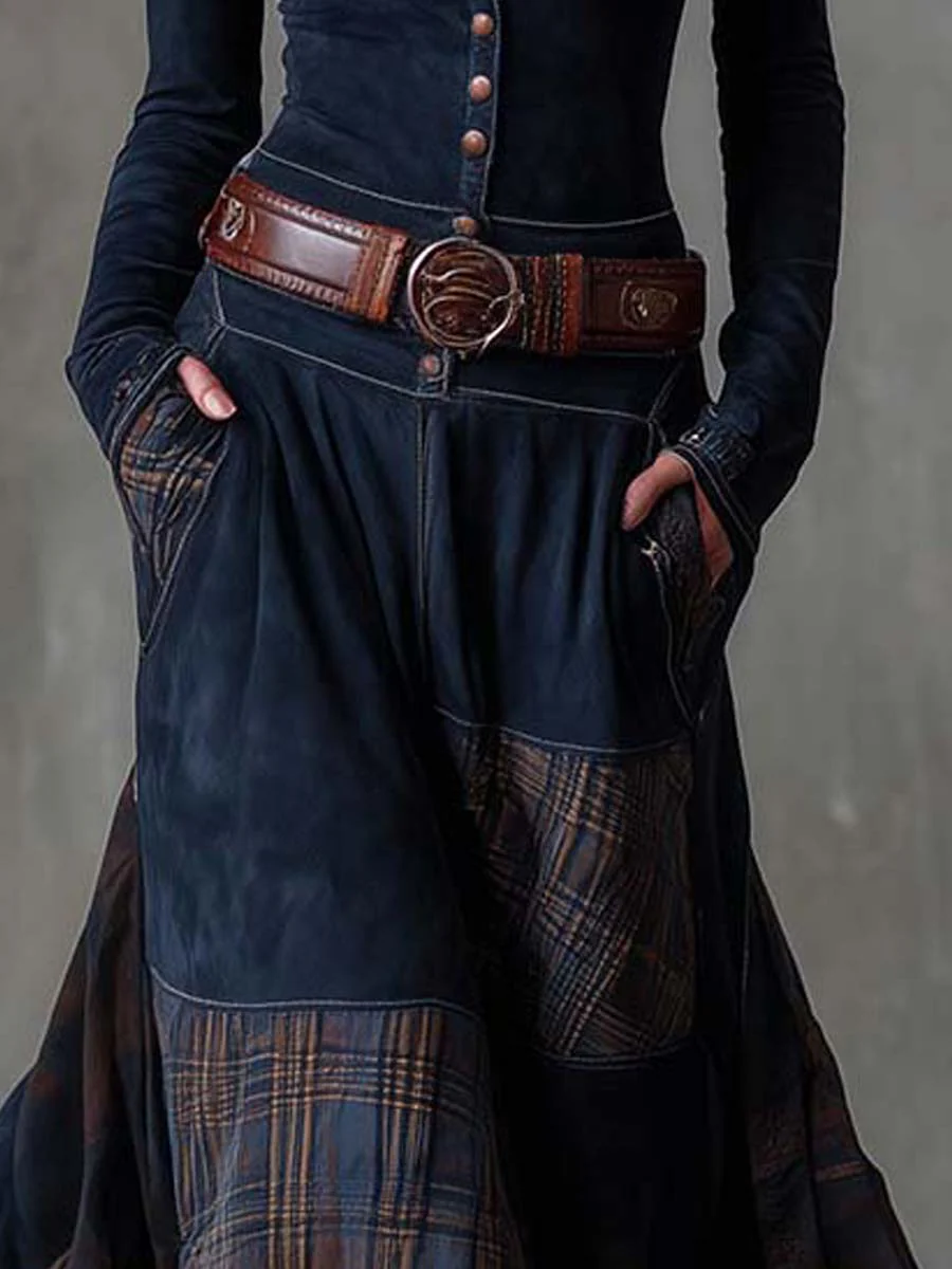 Leonora | Langes Vintage-Kleid aus marineblauem Wildleder mit Karomuster (inklusive Gürtel)